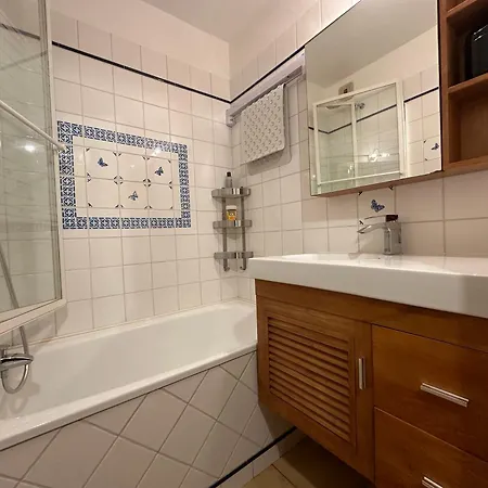 Renove Proche Telecabine Avec Terrasse Et Parking - Fr-1-642-96 Apartment Morillon