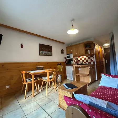 Renove Proche Telecabine Avec Terrasse Et Parking - Fr-1-642-96 Διαμέρισμα